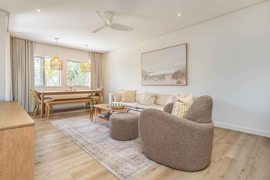 2 Bedroom Property for Sale in Sea Point Western Cape